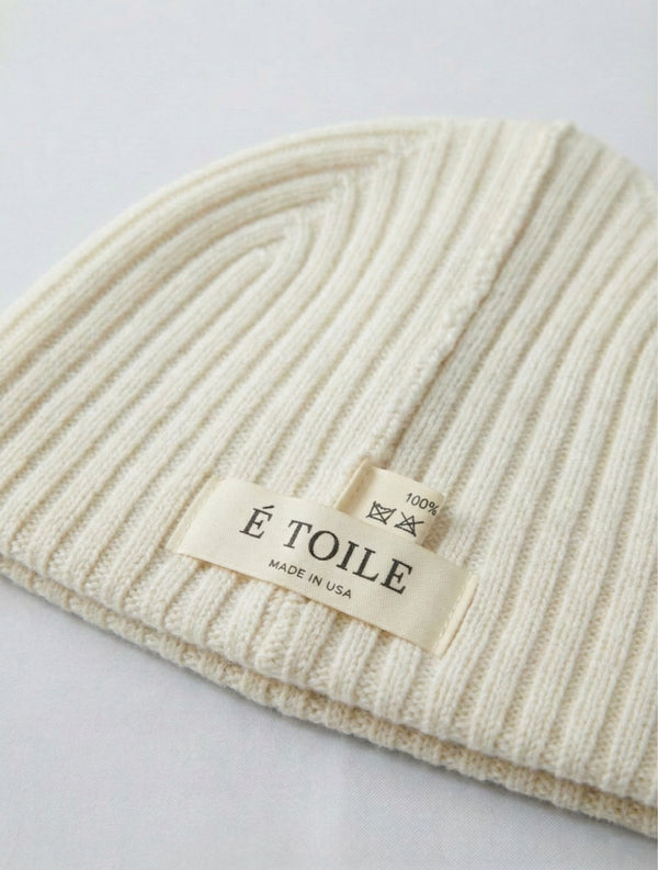 É TOILE Bonnet en laine — White