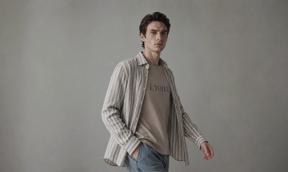 É TOILE SHIRT hero