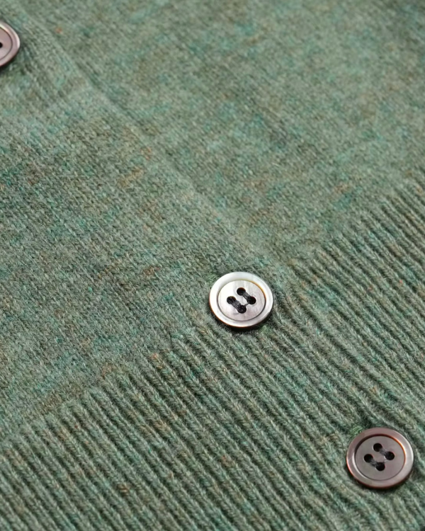 80% wool 20% cashmere knit texture in sage green