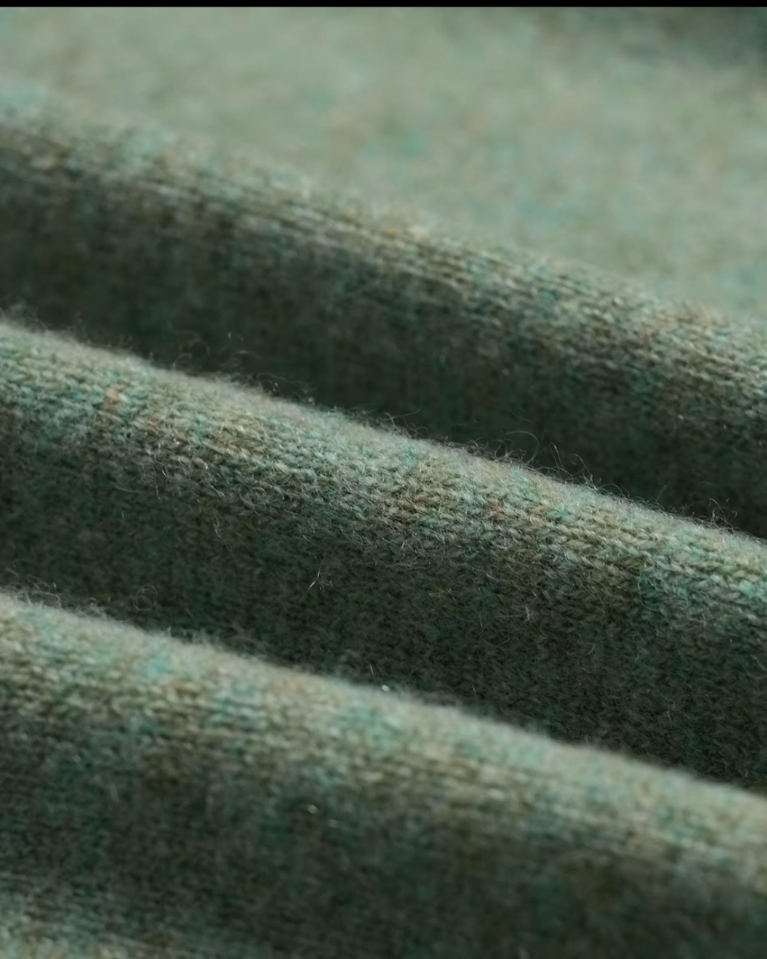 VESÉRIOS Wool–Cashmere Cardigan — Sage Green